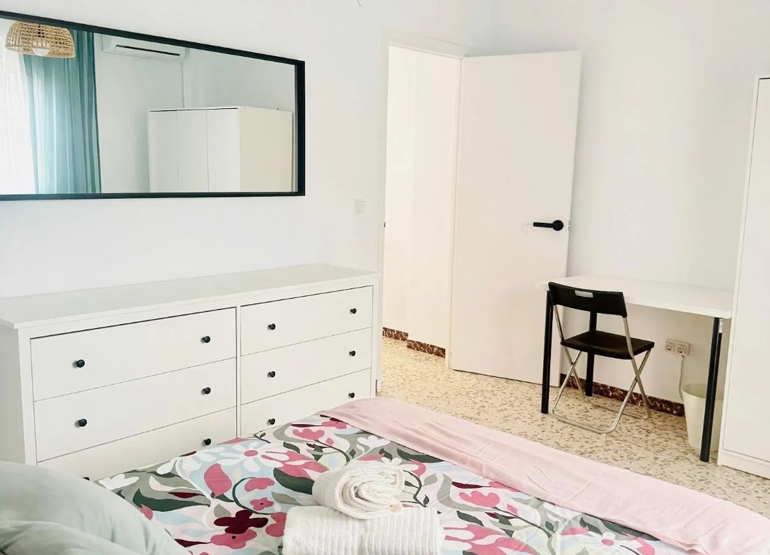 House In The Heart Of Dos Hermanas Spanje